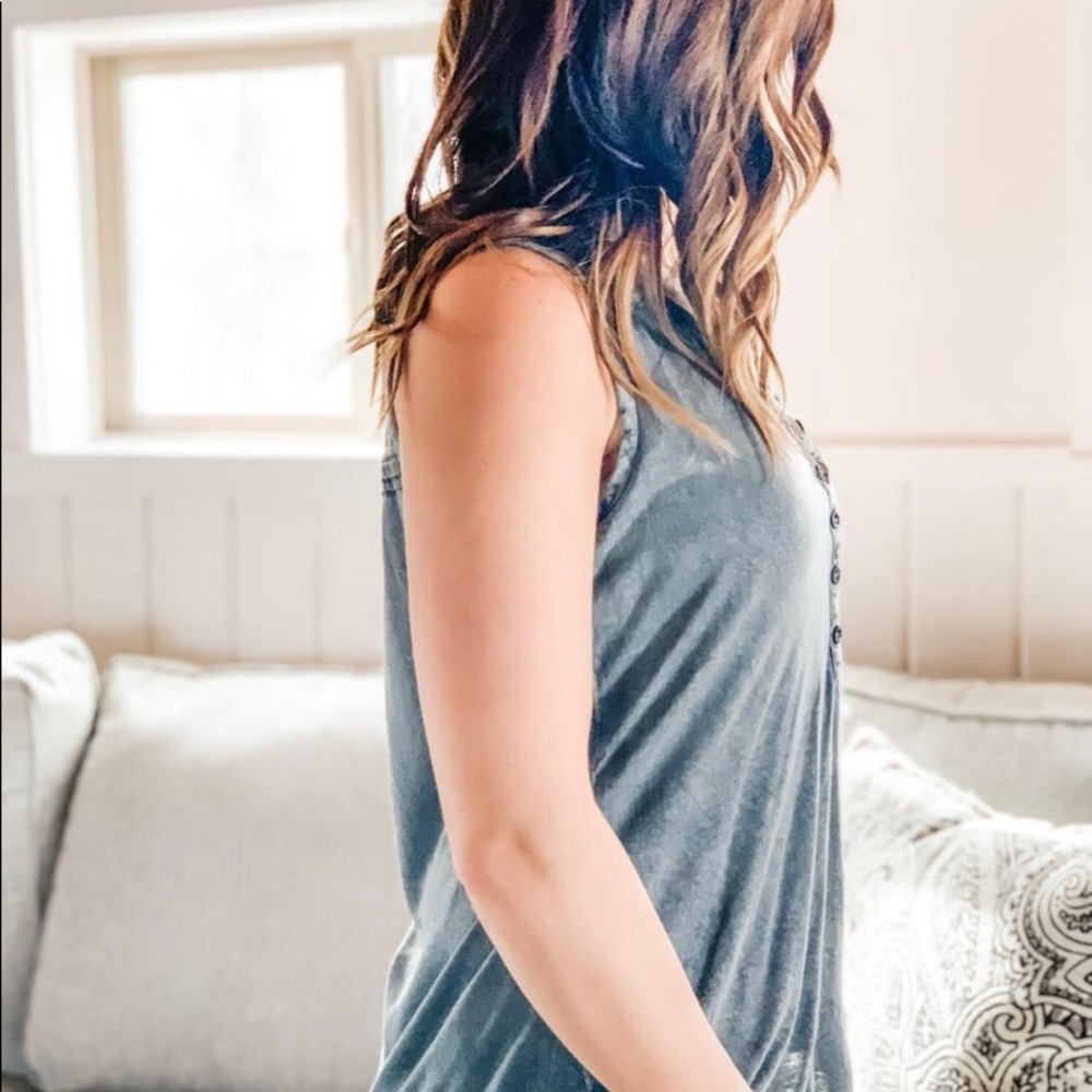 Vintage Henley Tank - Picture 2 of 3